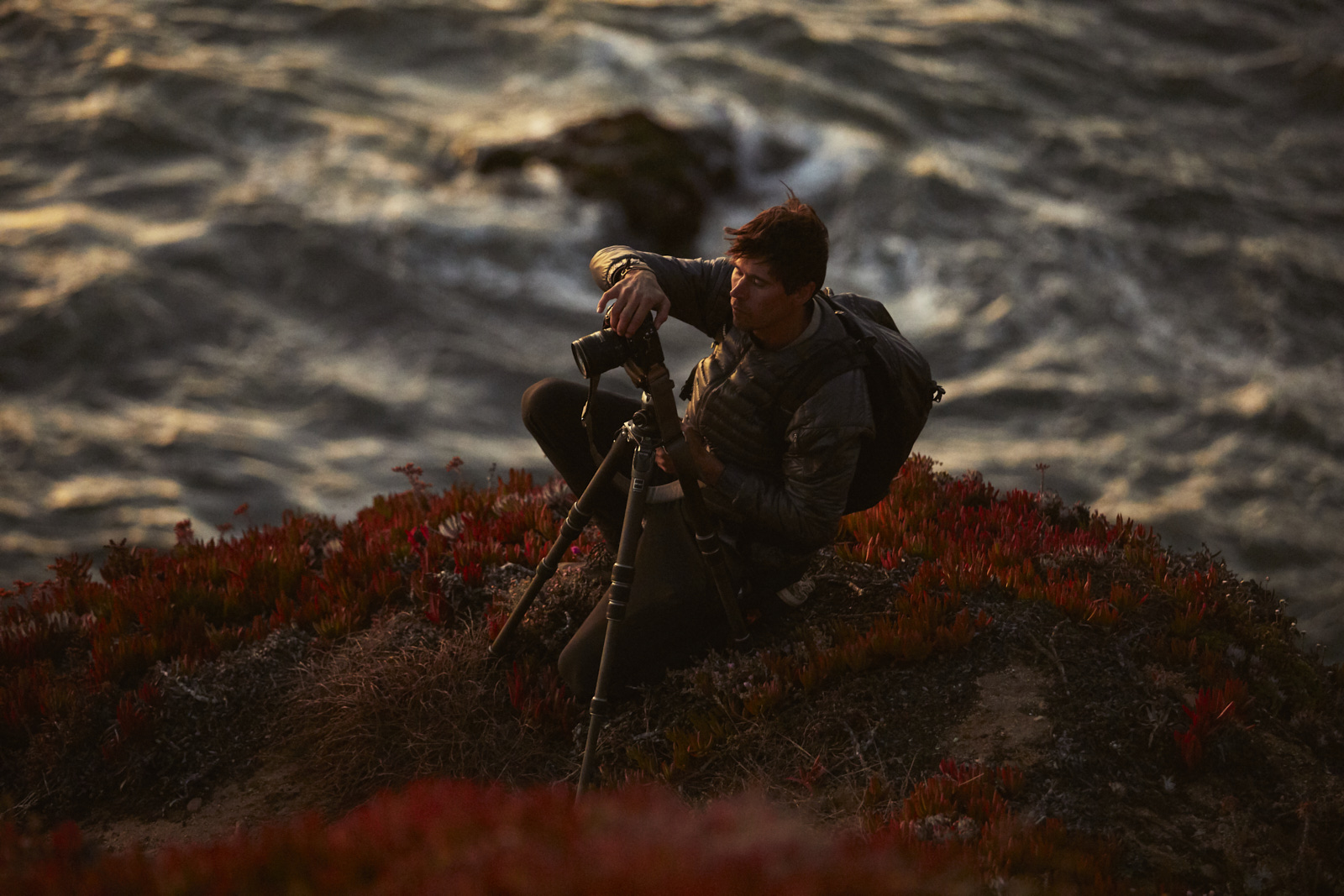 Campaigns and advertising photographed across the U.S. documenting real athletes outdoors as the hiked, climbed, and went trail running throughout every environment.