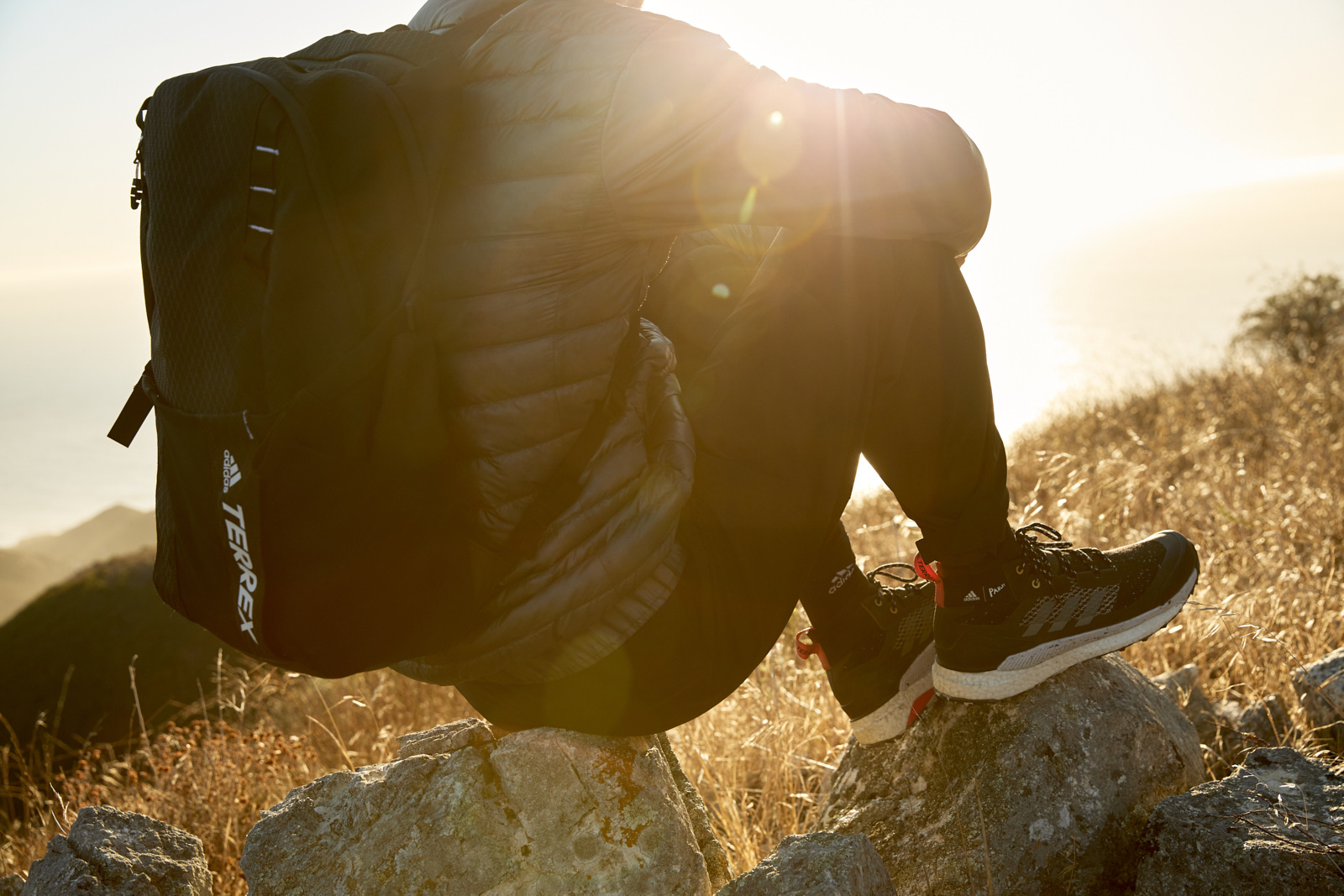 Campaigns and advertising photographed across the U.S. documenting real athletes outdoors as the hiked, climbed, and went trail running throughout every environment.